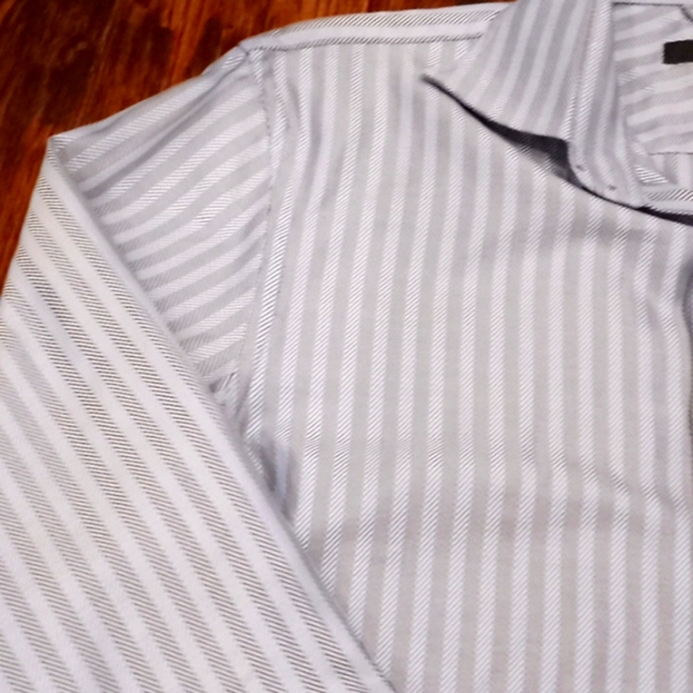 Express Shirt - Picture 6 of 7